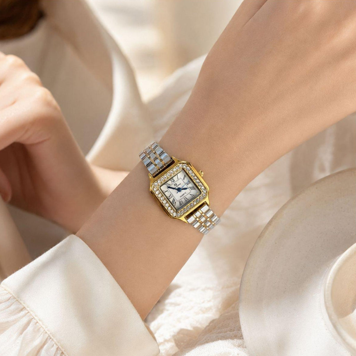 Relógio Feminino Vitta — Elegância em Aço Inox
